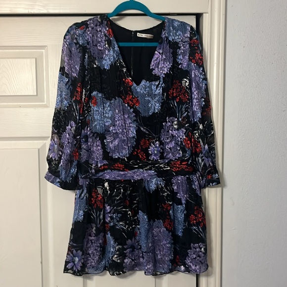 Alice + Olivia floral Tessie drop-waist mini dress - Picture 2 of 5